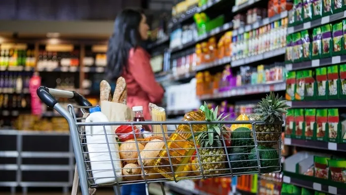 Marketler arasındaki fiyat farkı dudak uçuklattı! Vatandaş dedektif gibi normal fiyat peşinde - 4
