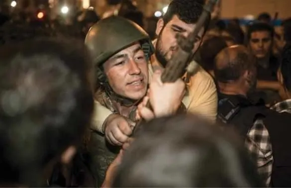 664 milyon ödülle aranıyorlar! İşte isim isim firari FETÖ’cüler