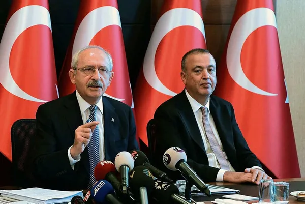 1695700077901.jpg CHP’de delege borsası! Ekrem İmamoğlu il yönetimi için kesenin ağzını açtı | Rüşvet 500 binden başlıyor - 4