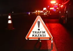 Arnavutköy’de feci kaza! Kamyonetin çarptığı otomobil ters döndü