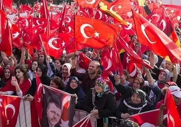 Almanya’daki Türkler'den büyük protesto