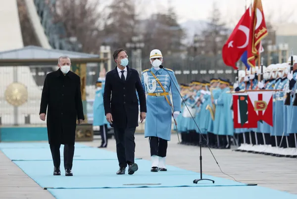 1648043034218.jpg Başkan Erdoğan ile Rutte görüşmesi Hollanda basınında geniş yer buldu - 2