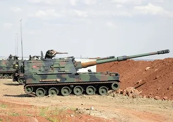 Türkiye'ye atış hazırlığındaki DAEŞ hedefleri vuruldu