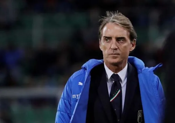 Galatasaray’ın eski teknik direktörü Roberto Mancini koronavirüse yakalandı