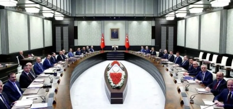 BAKANLAR KURULU'NA HULUSİ AKAR DA KATILDI