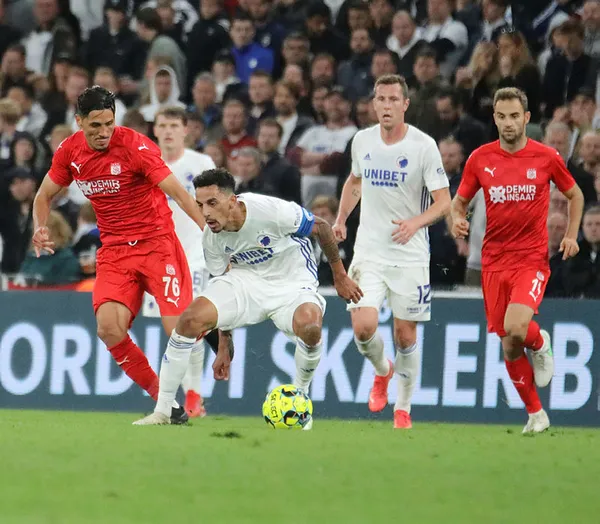 kopenhag-5-sivasspor-0-mac-sonucu-yigidonun-aci-vedasi-1630004736568.jpg Kopenhag: 5 Sivasspor: 0 MAÇ SONUCU | Yiğido'nun acı vedası - 1