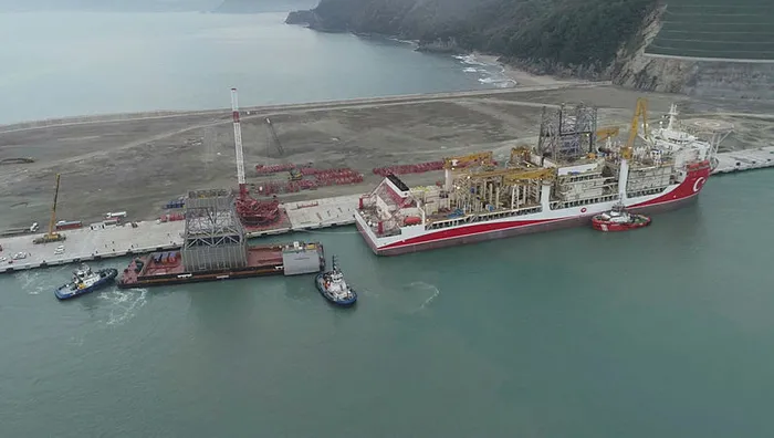 Sondaj gemisi 'Kanuni' Zonguldak'ta! Sakarya Gaz Sahası'nda göreve başlayacak - 1