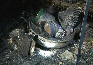 Ankara'da sokak hayvanlarına ait barınak yandı