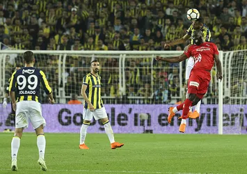 Fenerbahçe Antalya'yı rahat geçti