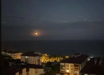 Van Gölü’nde yakamoz manzarası mest etti