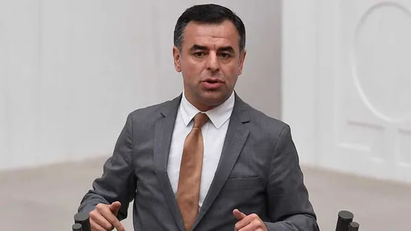 son-dakika-canan-kaftancioglu-tacizi-7-ay-saklamis-baris-yarkadastan-kaftanciogluna-elestiri-yagmuru-1607101637215.jpg Son dakika: Canan Kaftancıoğlu tacizi 7 ay saklamış! Barış Yarkadaş'tan Kaftancıoğlu'na eleştiri yağmuru!