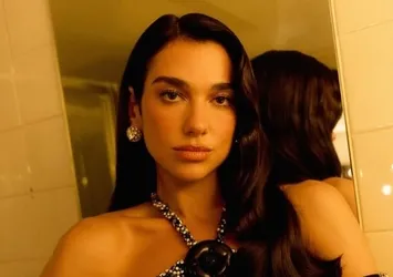 Dua Lipa’ya Türk hayranından sürpriz çıkış: "Senin için geldim"