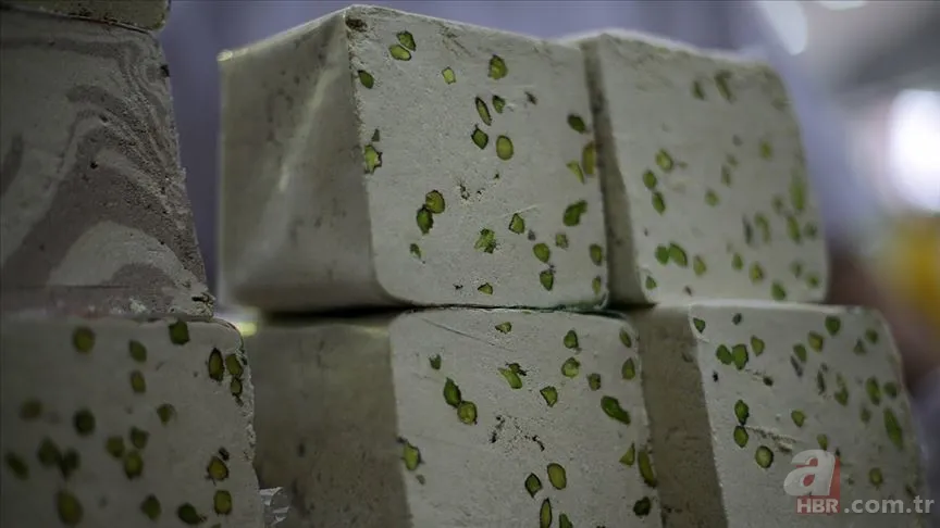 20 yıldır ağzına sürmüyor! Uzak Şehir'in Alya'sı Sinem Ünsal zayıflık sırrını açıkladı 8