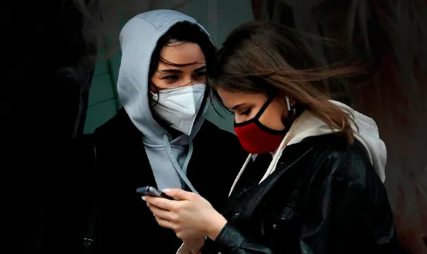 Kadınlar koronavirüs yüzünden 800 milyar dolar gelir kaybı yaşadı