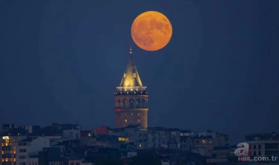Eşsiz manzara! 'Süper Ay' İstanbul'da Galata Kulesi ile birlikte görüntülendi 5