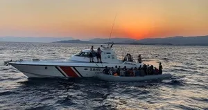 İzmir’de 104 düzensiz göçmen yakalandı