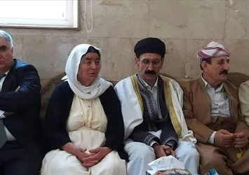 Dışişleri Bakanı Çavuşoğlu'ndan Ezidilerin yeni ruhani lideri Beg'e tebrik