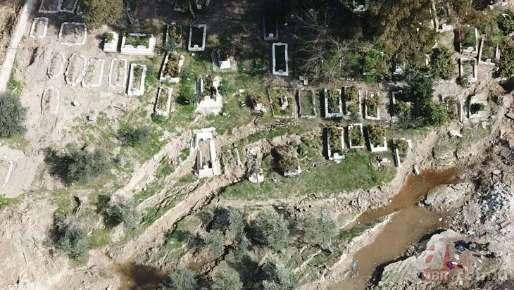 Depremler mezarlığı da tahrip etti! 50 mezar kayboldu