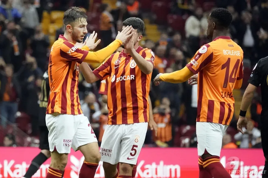 Avrupa devleri peşinde! Galatasaray'da Zaha ile yollar ayrılıyor mu? Transfer kararı... 4