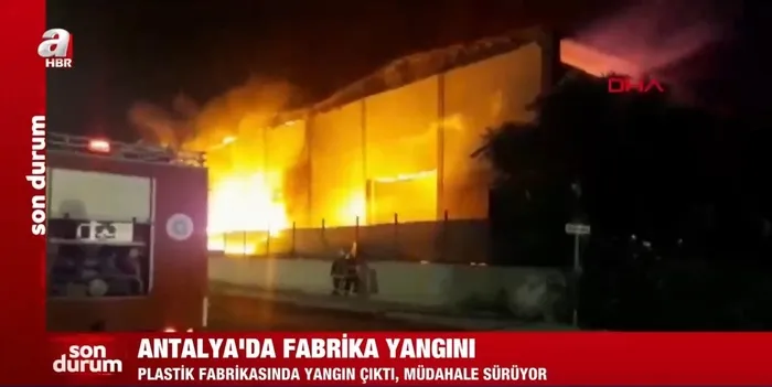 Antalya'da plastik fabrikasında yangın - 2