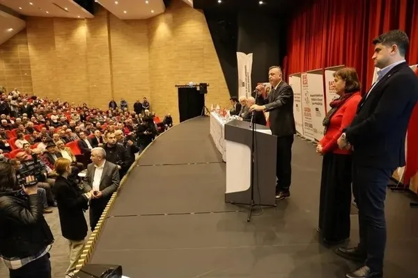 CHP'li Battal İlgezdi kendisini eleştiren vatandaşa çok ağır küfürler savurdu - 3