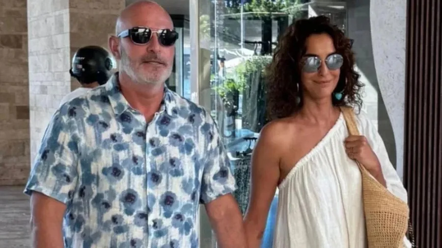 arzum-onan-ve-orkan-ozkan-askinda-sasirtan-hamle-1774335905002.jpeg Geçtiğimiz yaz el ele görüntülenmişlerdi