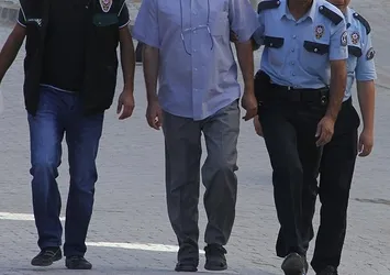 Mersin Büyükşehir Belediyesi'ne FETÖ/PDY operasyonu