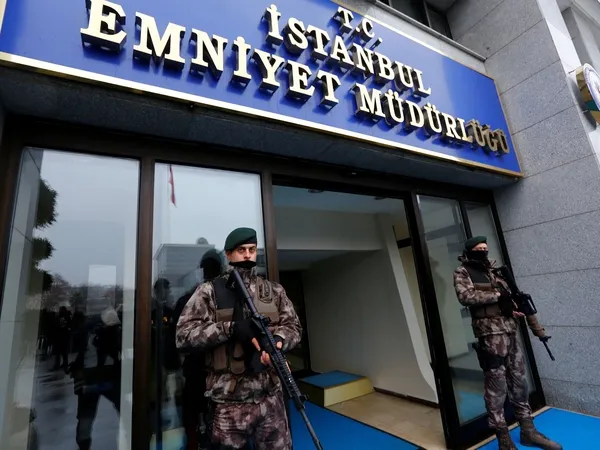 1704405059686.jpg İstanbul’da 2023 yılında işlenen 361 cinayet aydınlatıldı! 229 kişi silahla, 88 kişi ise bıçaklanarak öldürüldü - 2