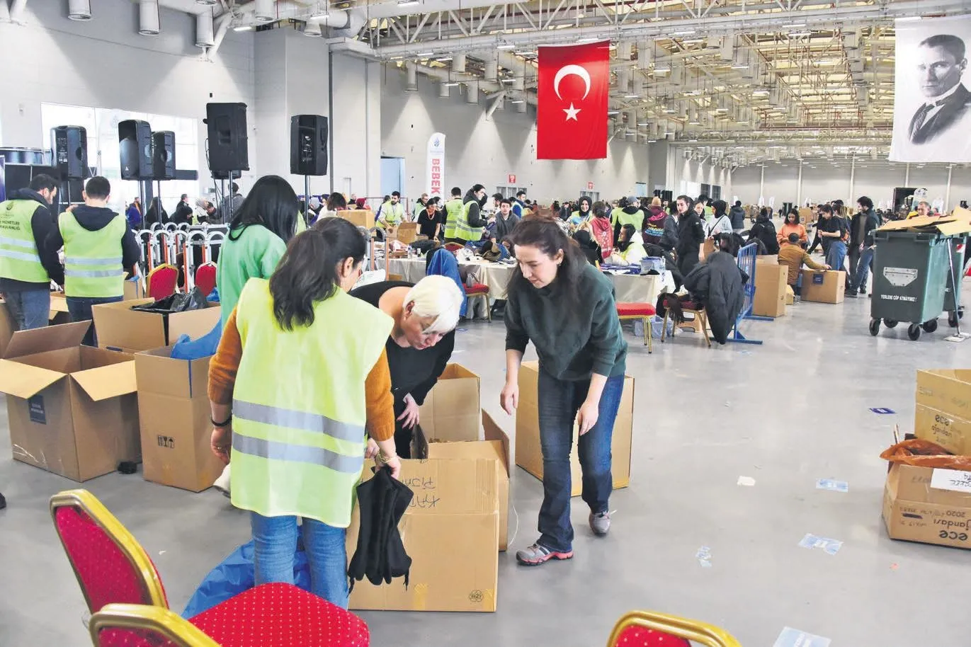 Ricky Martin ile Priyanka Chopra da eklendi! Dünyadan Türkiye'ye yardım eli