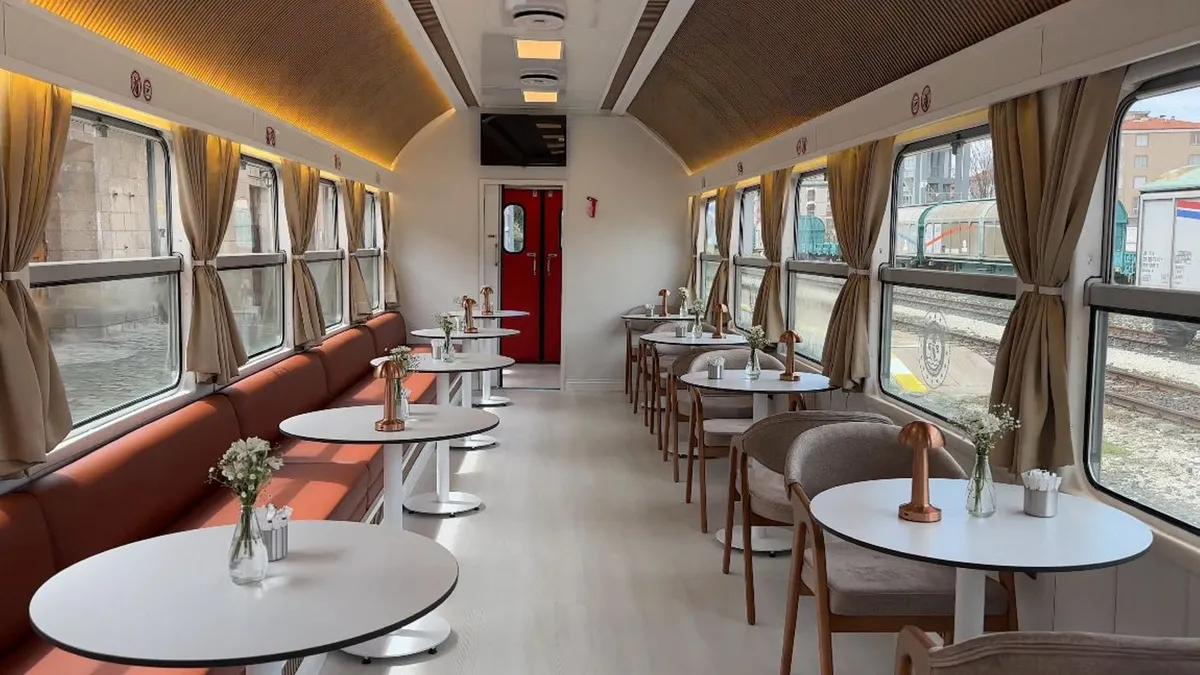 Millet kıraathanesi, gar atölye ve gar kafe açıldı