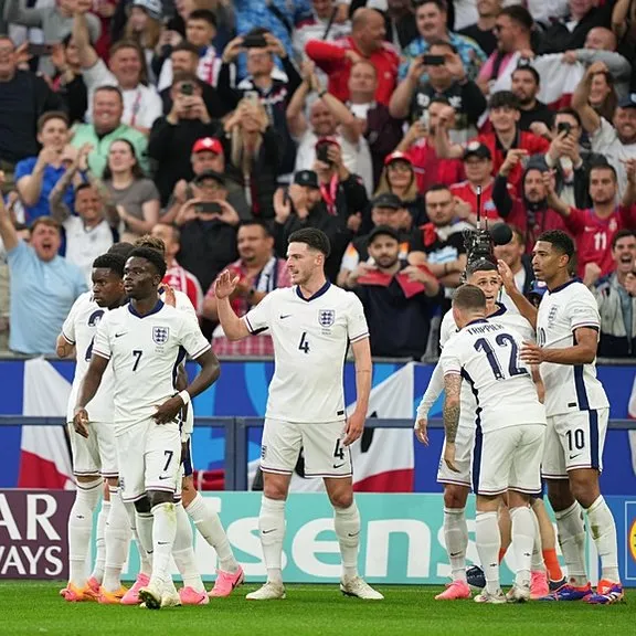 İngiltere tek attı 3 aldı! EURO 2024’e galibiyetli başlangıç