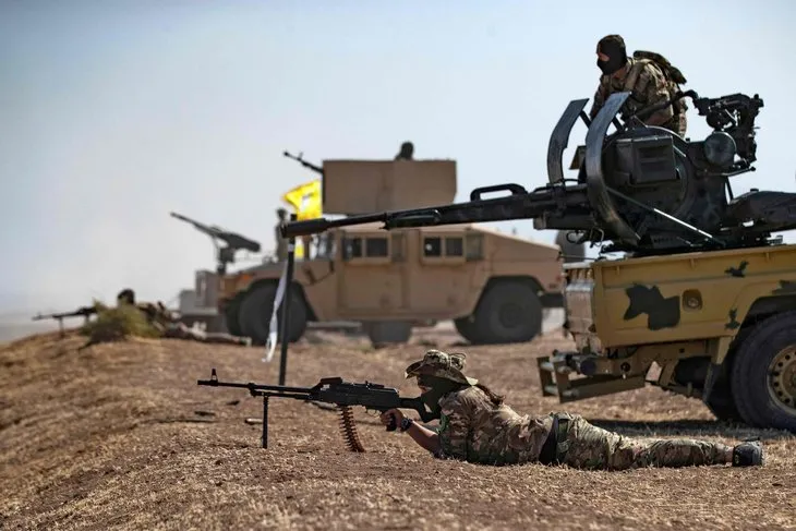 ABD’nin PKK üssündeki güdümlü tanksavar füzesi Javelin görüntüledi! Dünya basını bu kareyi konuşuyor