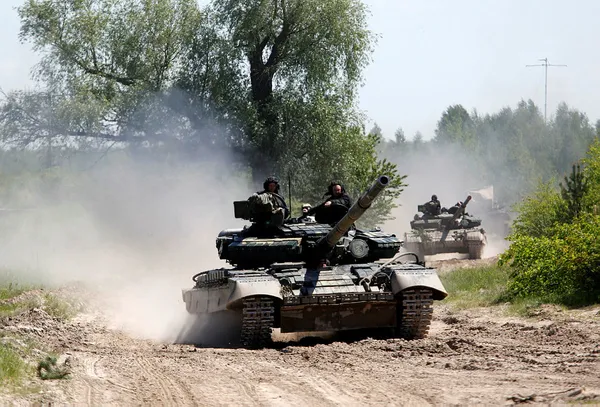 NATO Ukrayna'yı Rusya'ya karşı yalnız mı bırakıyor? Zirveye davet edilmedi - 3