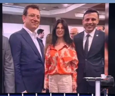 chpde-il-kongresi-iptal-gozler-15-eylule-cevrildi-simdi-ne-olacak-1756937510546.jpg Davacı Özlem Erkan (Ortada)