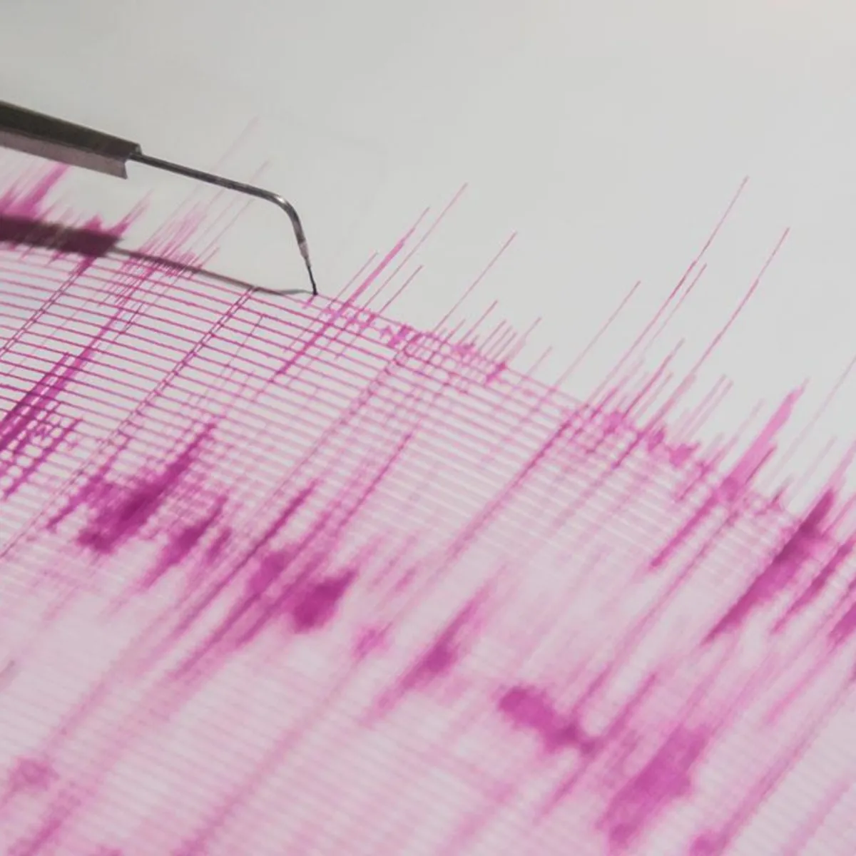 Akdeniz’de deprem! 4,8 ile sallandı, işte veriler