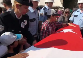 Vietnamlı şehit eşinden 'evet' desteği