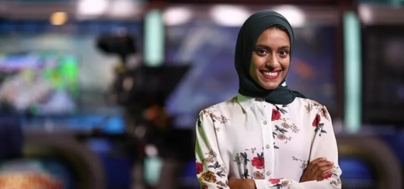 Tahera Rahman hayalinden vazgeçmedi, ABD'nin ilk başörtülü haber spikeri oldu