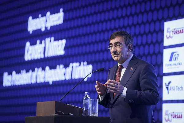 Son dakika: Cumhurbaşkanı Yardımcısı Cevdet Yılmaz’dan enflasyon açıklaması! Belirgin düşüş için tarih verdi