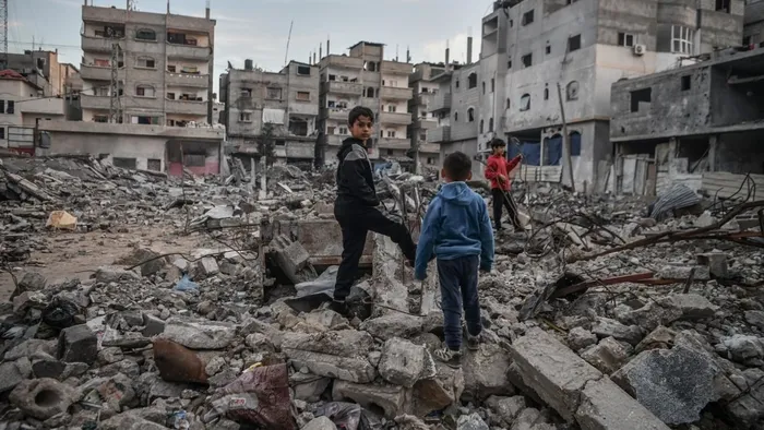 insanlik-disi-katliam-boyut-atladi-katil-israil-ordusu-refah-isgalini-genisletti-1719594662348.jpg İnsanlık dışı katliam boyut atladı! Katil İsrail ordusu Refah işgalini genişletti - 2