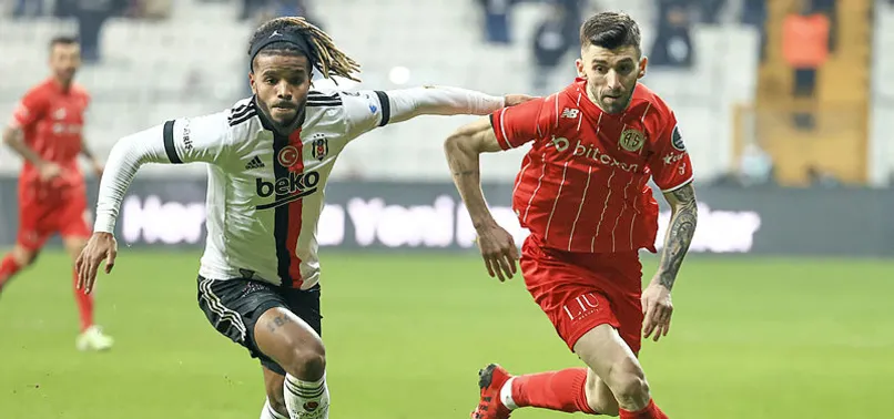 Antalyaspor'un genç oyuncusu Doğukan Sinik'e Lyon kancası