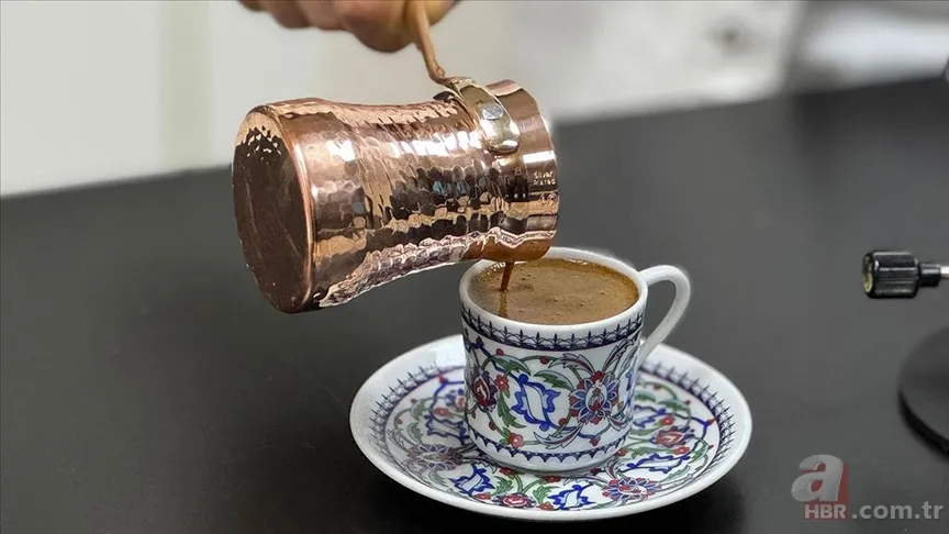 Saray sofralarından şiir dizelerine: Türk kahvesinin gizli kalmış hikayesi 17