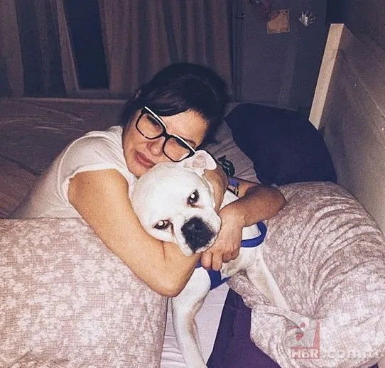 Deniz Seki oğluna veda ediyor! Sahnede kendini tutamadı gözyaşlarına boğuldu 8