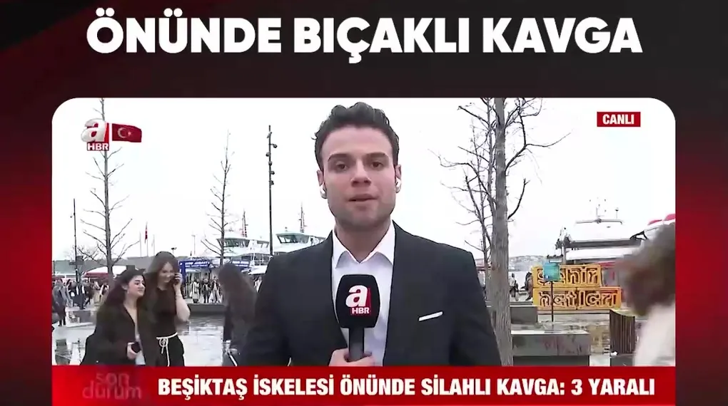 BEŞİKTAŞ İSKELESİ'NİN ÖNÜNDE BIÇAKLI KAVGA