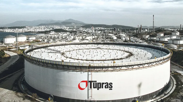 Tüpraş'ın dolar oyunu “pes” dedirtti: Krediler yatırıma değil, dolar mevduatına yapılıyor - 1