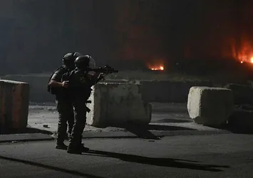 Tel Aviv’de siren sisleri yükseldi