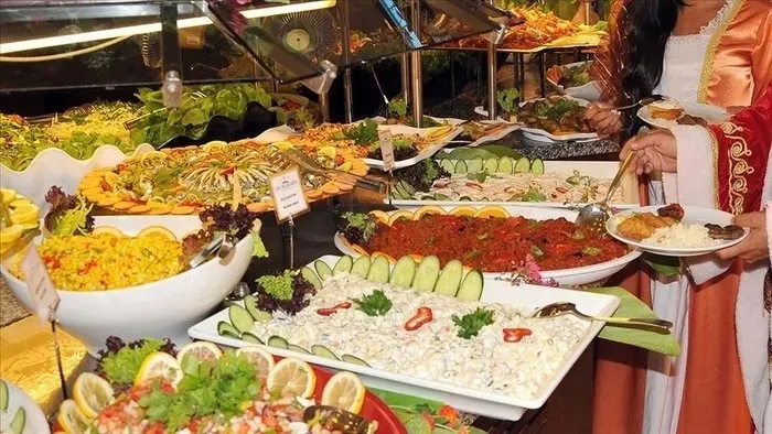 Yıllık 23 milyon tonluk gıda israfı için harekete geçildi! Açık büfe ve serpme kahvaltıda yeni dönem - 1