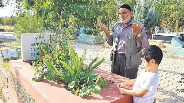 1716005591713.jpeg 6-8 Ekim olaylarında evlatlarını kaybeden acılı ailelerden karar sonrası ilk sözler: Bizim ciğerimizi yaktılar, kim olursa olsun cezalarını çeksinler - 2