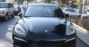 Ünlü oyuncunun 700 bin liralık yeni oyuncağı