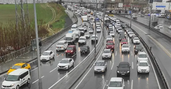 Son dakika: İstanbul'da trafik kilit! Yüzde 80'i gördü - 2