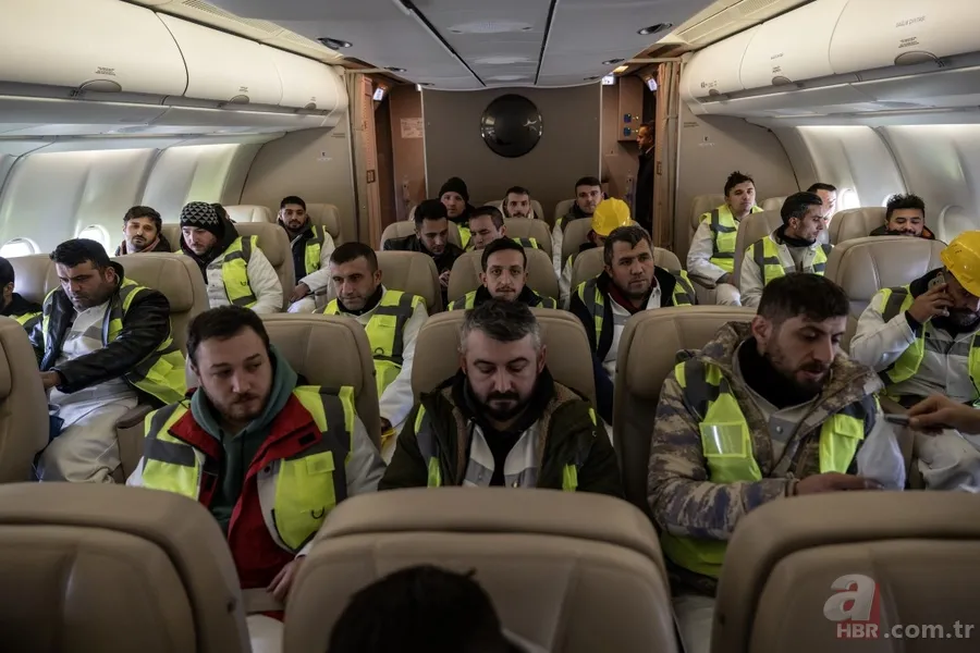 Cumhurbaşkanlığına ait uçak madencileri deprem bölgesine götürdü: "Bir can bir candır bizim için" 15